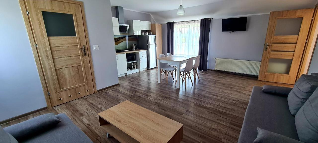 Moris Pokoje Goscinne Łeba Buitenkant foto