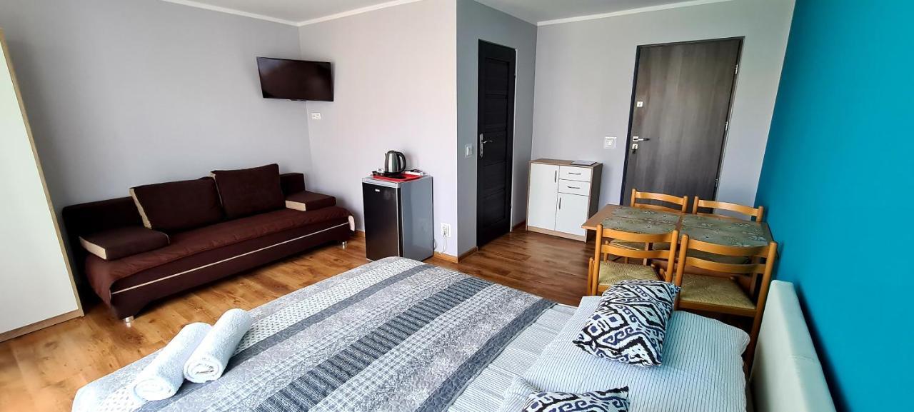 Moris Pokoje Goscinne Łeba Buitenkant foto