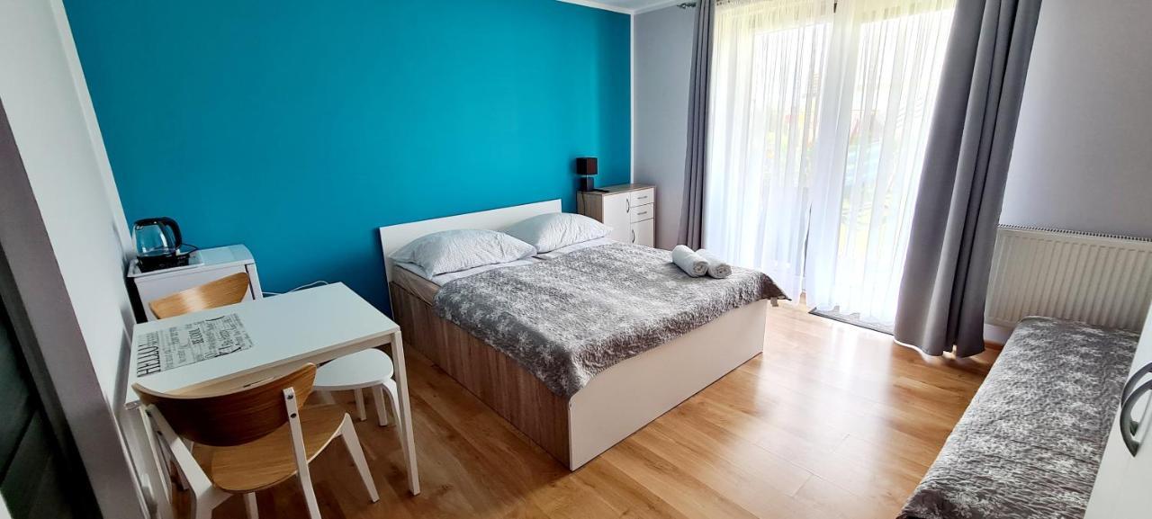 Moris Pokoje Goscinne Łeba Buitenkant foto